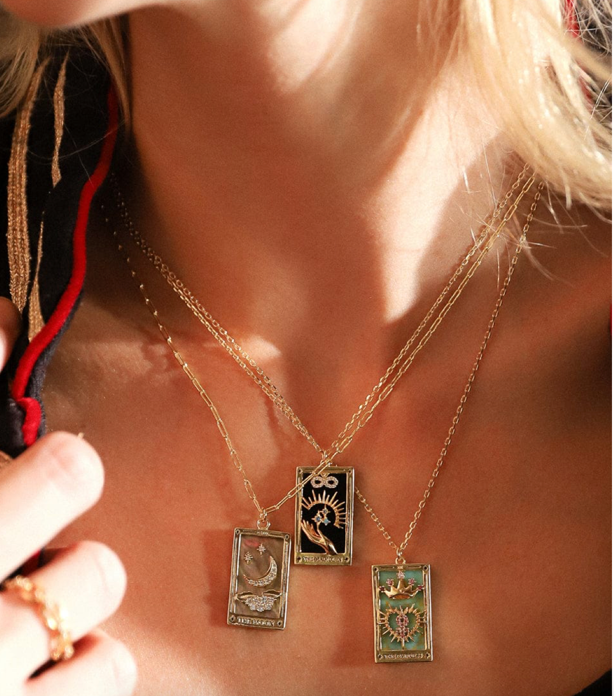 The World - Tarot Card Necklace CJN 1068-w